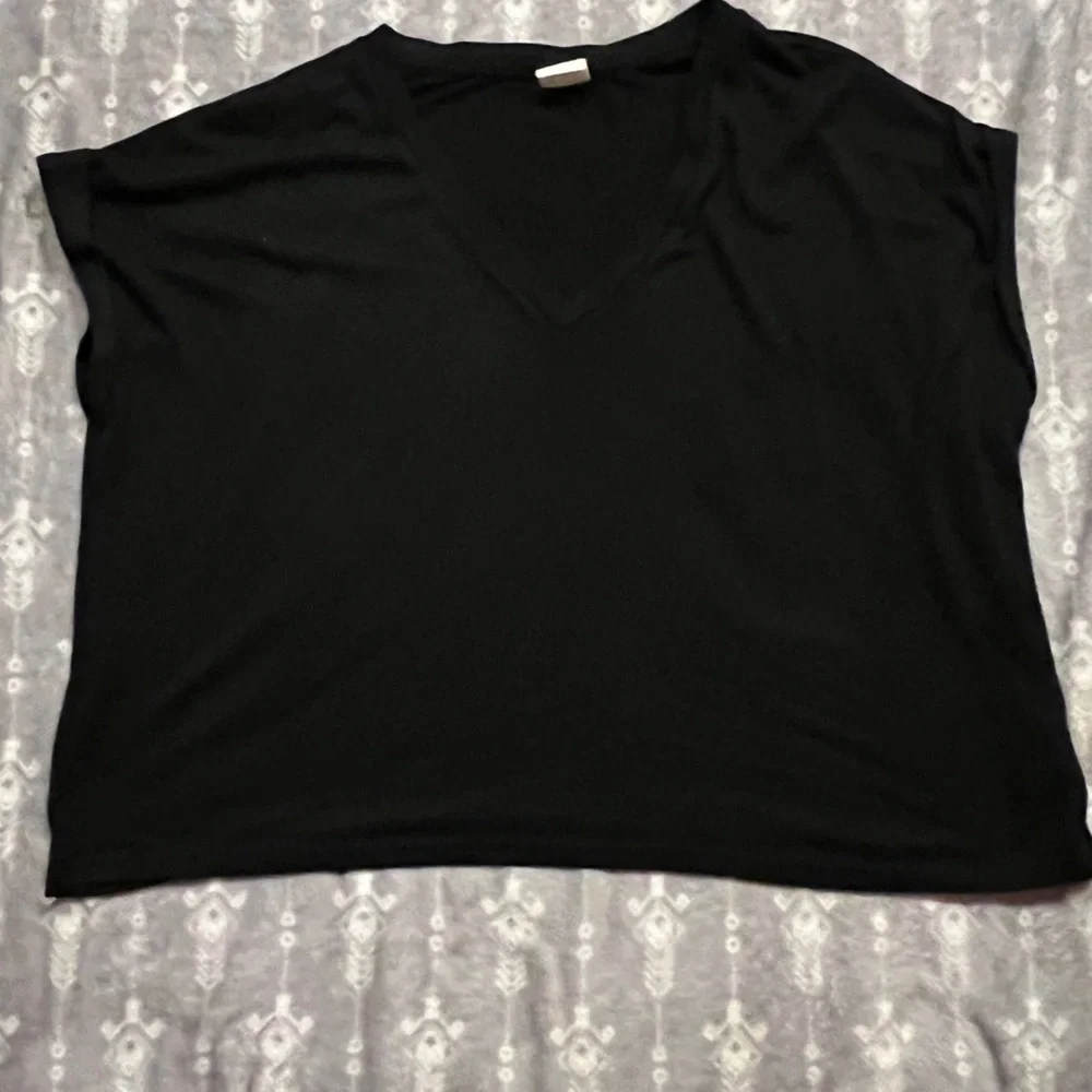 Mod Ref Black Garment - Picture 1 of 7